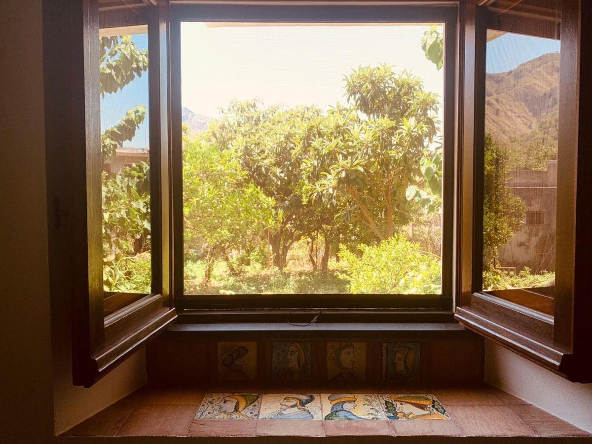 Villa Le Gemelle Dell'Alcantara Motta Camastra Ngoại thất bức ảnh